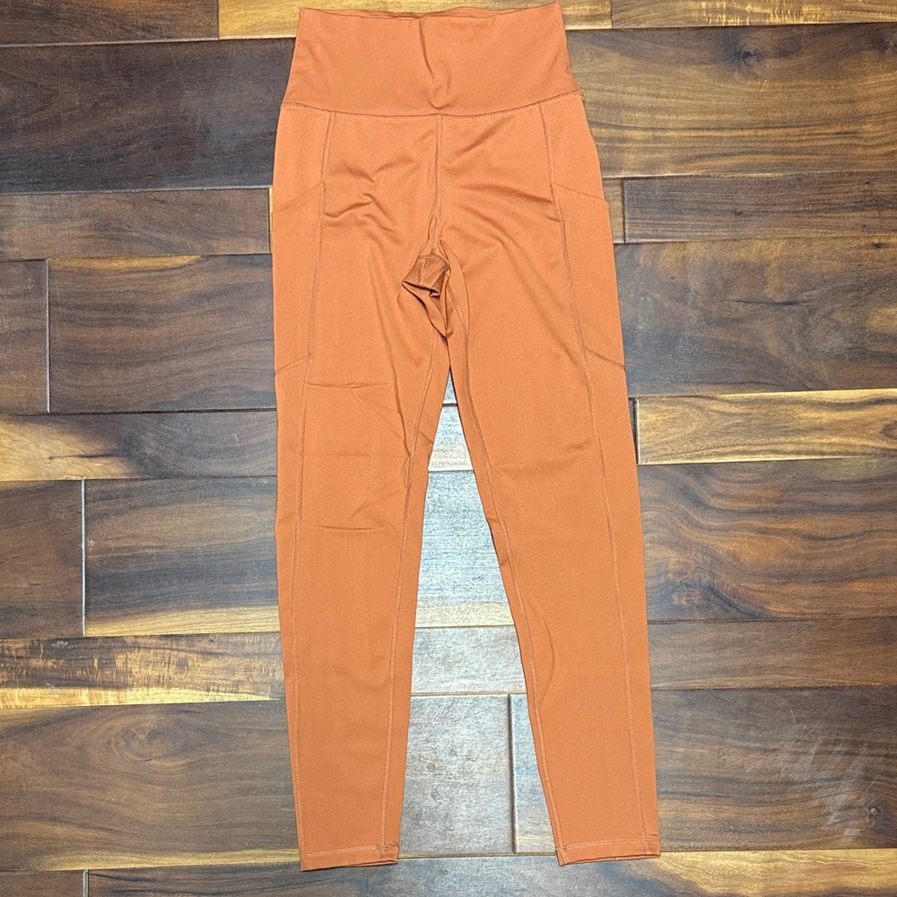 American Eagle High-Waist Rust Orange Leggings with Side Pockets